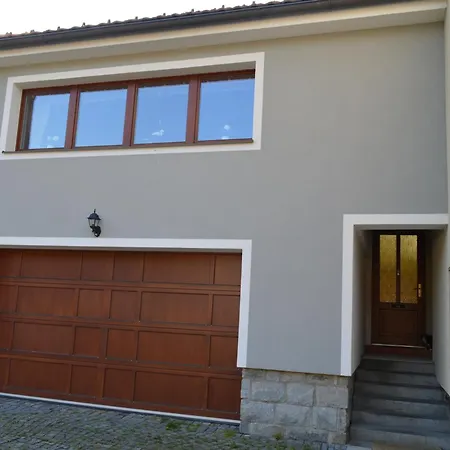 Apartamento Monty Zulova